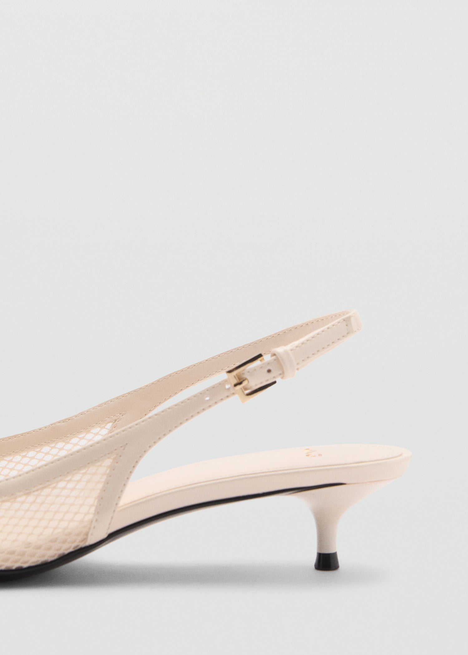 Chaussure tallon maille filet ouvertes à l'arriére