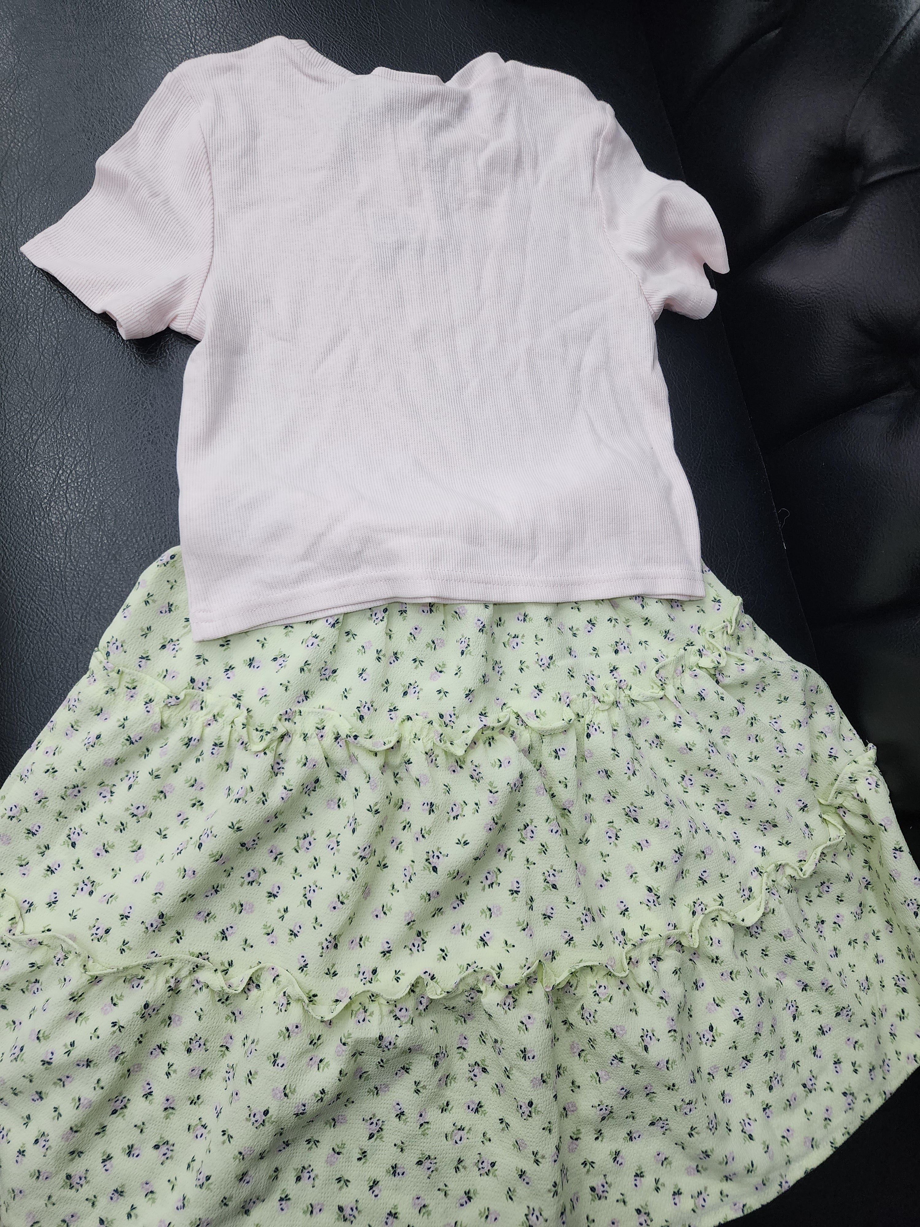 2-piece top and skirt set
