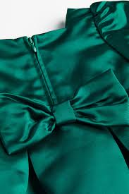 ROBE H&M EN SATIN AVEC MANCHES BALLON