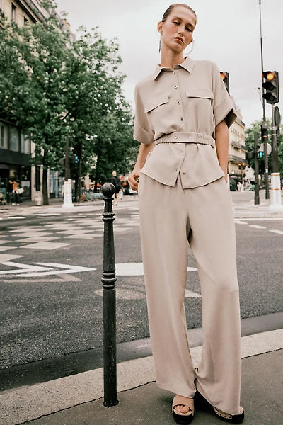 Ensemble beige demi manche avec ceinture - Zara