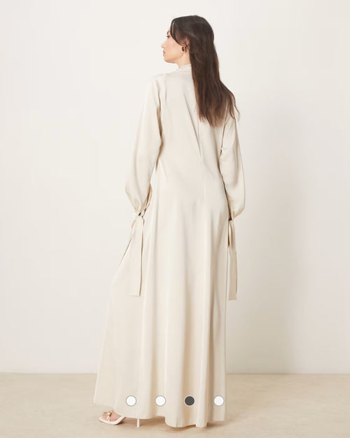 ASOS DESIGN - Robe longue effet blousant à col montant