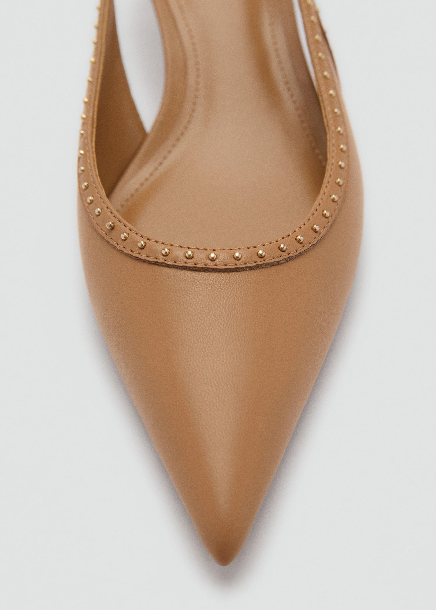 Chaussures talon kitten heel cloutées - Mango