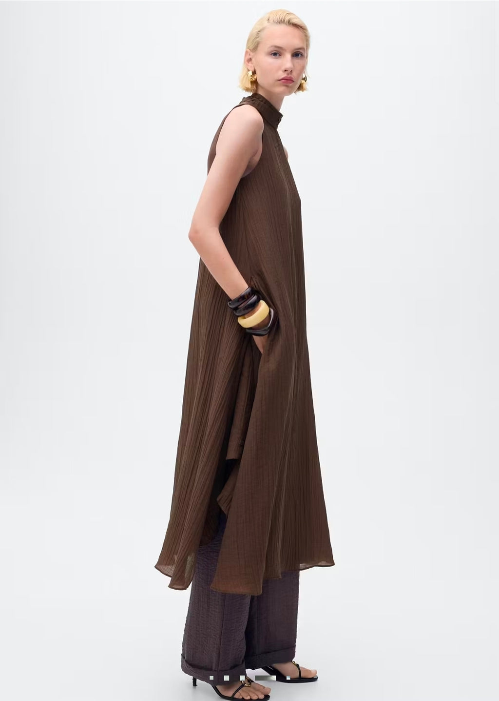 Robe MANGO lyocell à emmanchures américaines