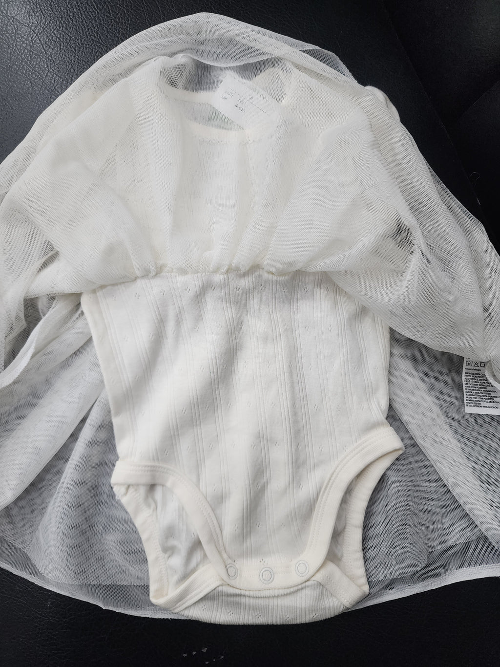robe H&M pour bébé