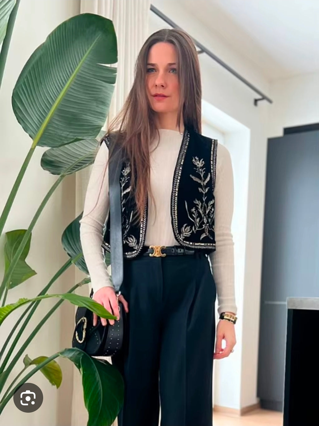 Gilet brodé velour sans manches-Zara
