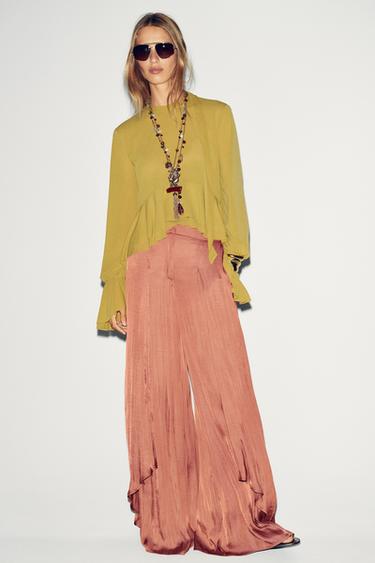 Blouse fluide à volant - Zara