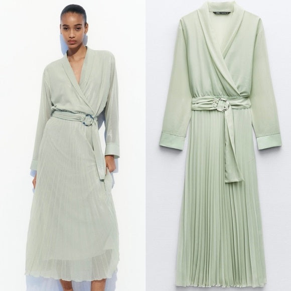 Robe vert claire-Zara