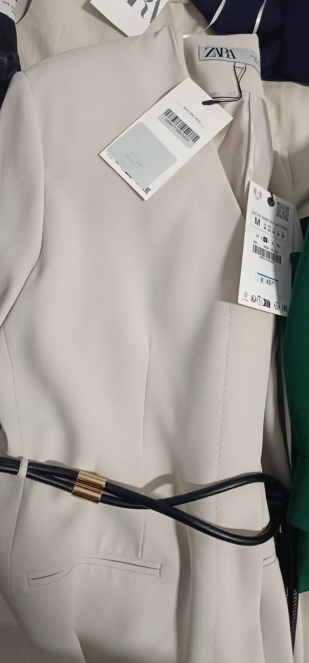 Costume Zara beige